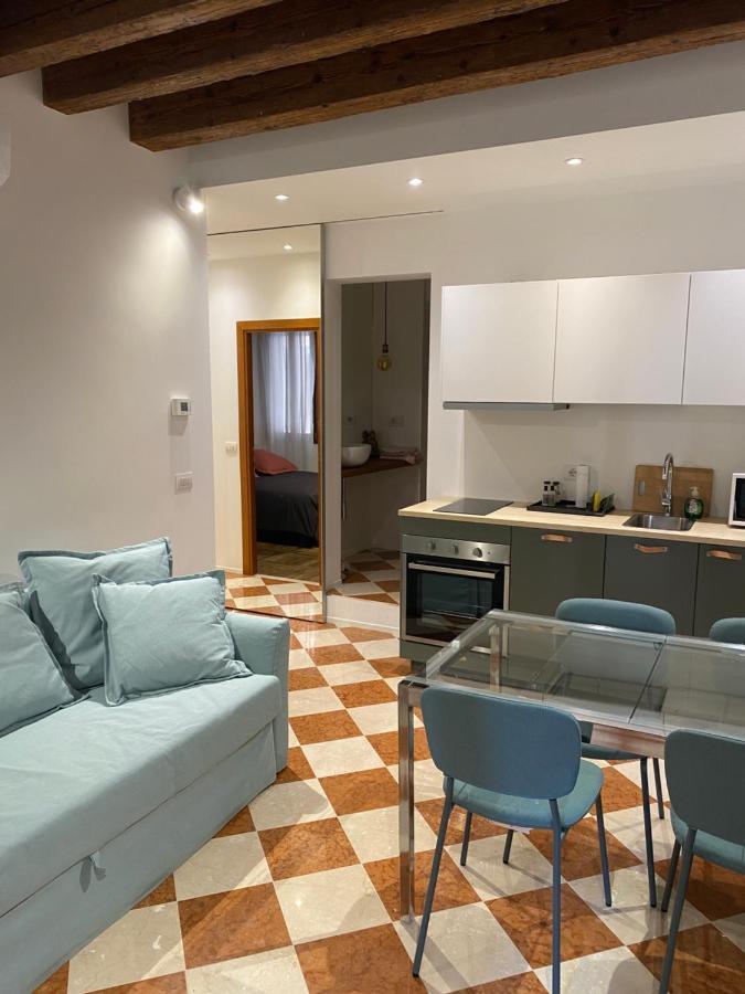 Ca' Degli Specchieri - A Due Passi Da Piazza San Marco Apartamento *